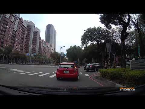 熟悉的高雄最對味，不只行人地獄，現在進階到行動不便者地獄了