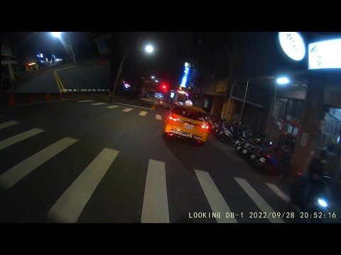 【AQY-2127】｜不當駕駛行為｜危險駕車｜並排停車｜汽車駕駛人非遇突發狀況，在行駛途中任意驟然減速、煞車或於車道中暫停。｜705-Z7｜｜
