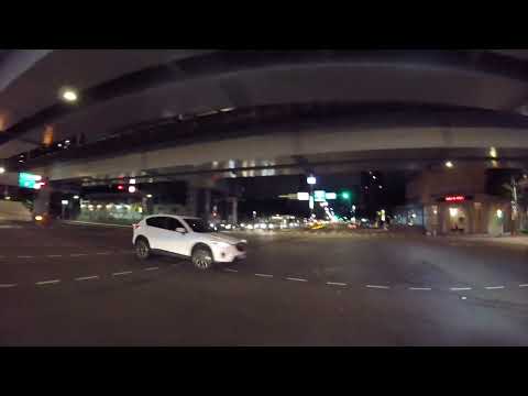 闖紅燈 | 搶那一時之快，最高可開罰5400元