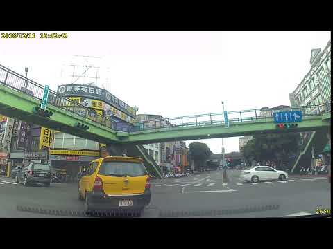 【317-K5】計程車號左轉彎未依規定使用方向燈(1/3)