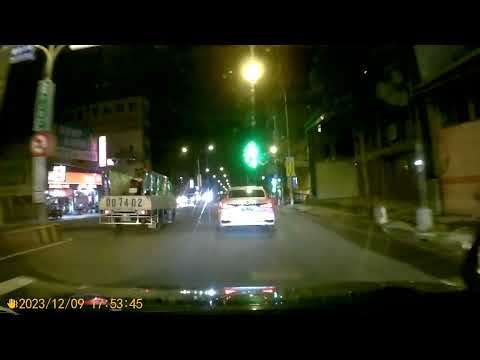 -12-09 傻眼 三寶飄過來撞我