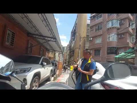 旁邊可以過阿的表情   