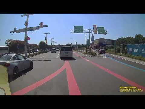 FILE221026 125257F0 不依標誌標線號誌指示 traffic violation 〈Pelanggaran lalu lintas〉 交通違反 〔vi phạm giao thông〕