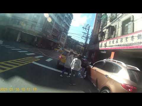 併排外送車vs併排計程車