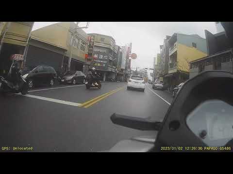 新年第一罵-未戴安全帽鬼切的RS NEO |SYM MMBCU