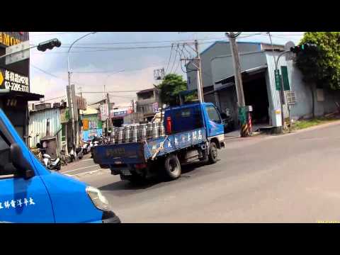 【RAX-8952】之 三寶發財車?