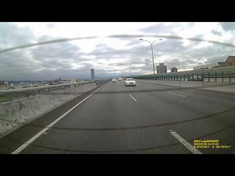 天使的油門，魔性的方向燈(後方鏡頭)