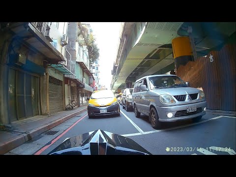 【ZV-9662】違規使用霧燈 (已舉發)