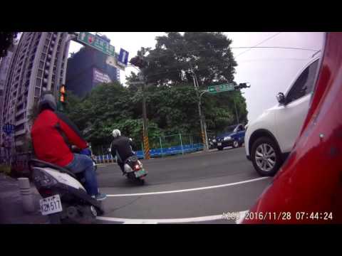 機車 三寶剋星之獵豹A260 SONY F1.8大光圈 160度超廣角