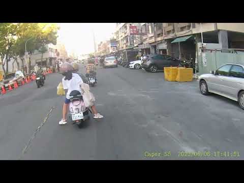 【2398-GQ】11   鳳山區自強一路85號 並排停車