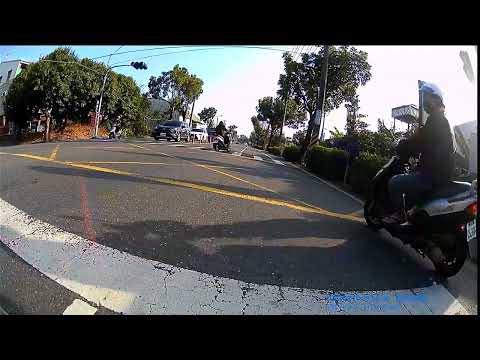 紅燈左轉檢舉成立