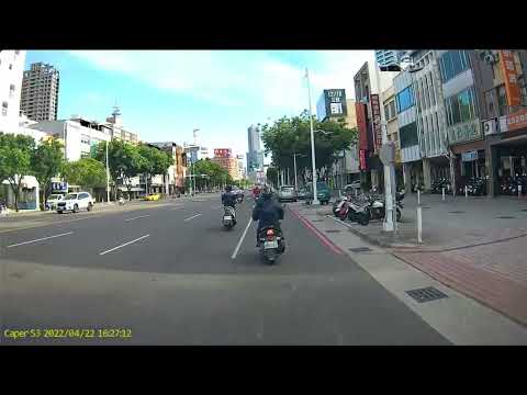 【ASY-7221】1110422 16點27  新興區中山一路65號門口附近 並排停車