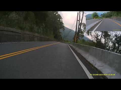 雙黃線超車，險害重機閃躲不及