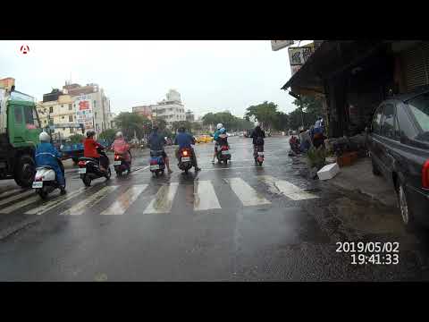 【MJH-5927】岡山三寶  變換車道沒在看+紅燈右轉