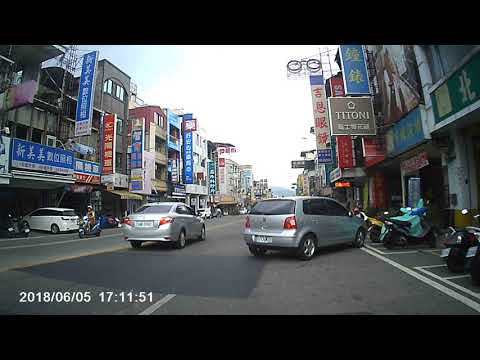 5713 DK 併排停車+斜插亂停阻擋車道+駕駛員已離開駕駛座part1