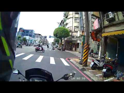 三寶片 這算闖紅燈吧