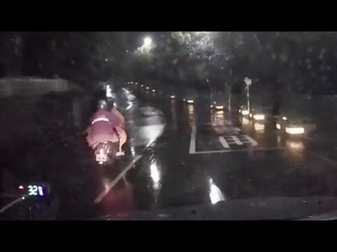 隨自己高興亂騎車的三寶！