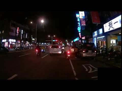 開車門要看後面