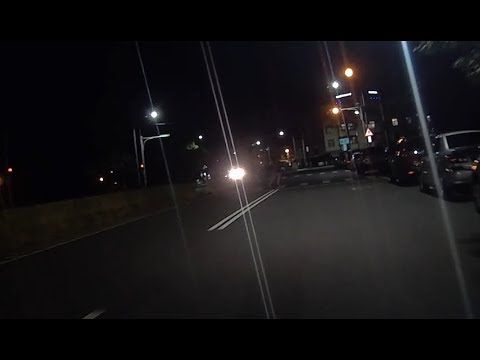 農曆七月晚上騎車要放慢 不然不知道是會撞到人還是撞到...