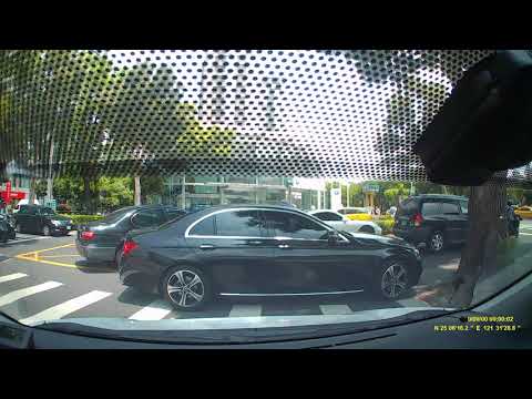 任性的臨時停車（整個路口都是你家用）