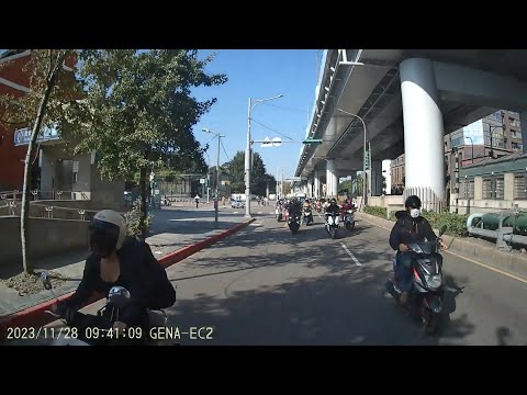 (美麗風景、停讓行人、三角錐、三寶)