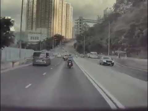 車禍身亡外賣鐵騎士 女兒眼中絕世好爸 為家庭每日工作14小時車Cam直擊 秀茂坪電單車失控越線　猛撼對頭巴士　鐵騎士送院亡