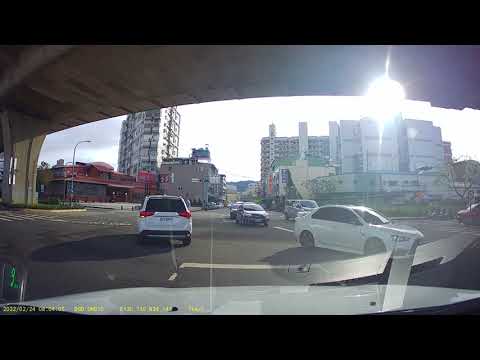 猜猜一個左轉車道可以變出幾條車流動線