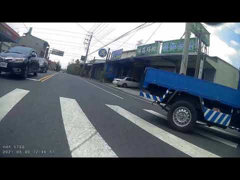 垃圾三寶小貨車(闖紅燈+逆向)