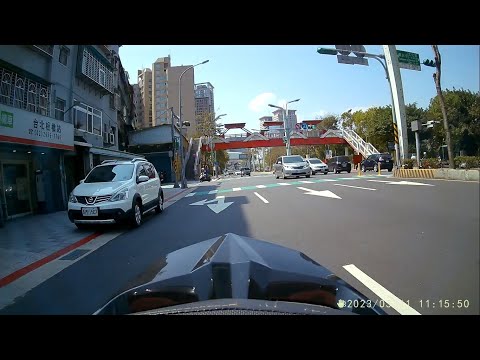 【APP-1507】路口十公尺內臨時停車 (已舉發)