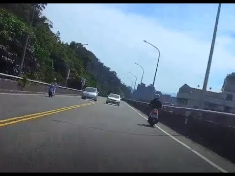 我負責違規，你負責閃