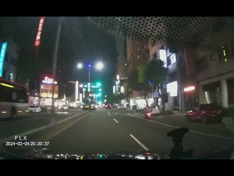 待轉跑道逆向車道是三小