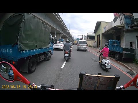 【NFG-1056】變換車道未打方向燈 (已舉發)