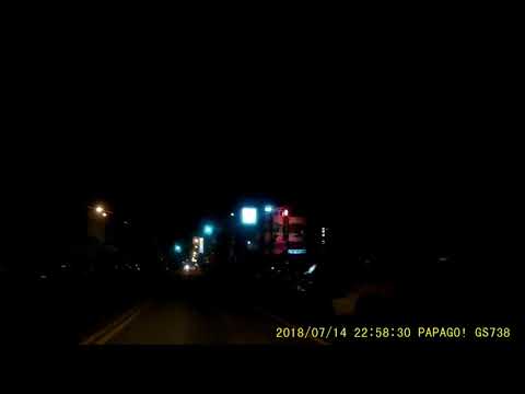 台中市大雅區三寶 闖紅燈+逆向