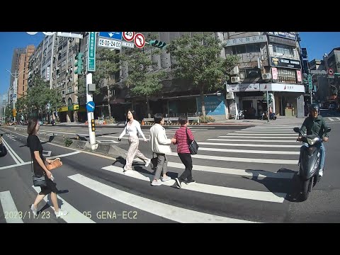 (美麗風景、停讓行人、三寶)