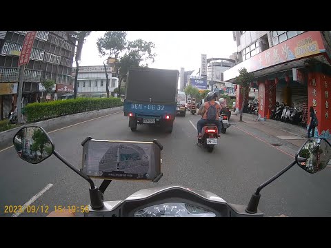 【EMQ-1035】變換車道未打方向燈 (已舉發)