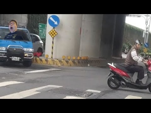 三寶阿伯闖紅燈 差點往生