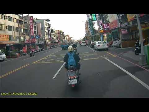 【0806-XP】1110423   鳳山區五甲三路148號門口附近 並排停車