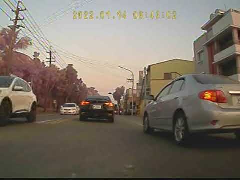 右側超車,檢舉成立