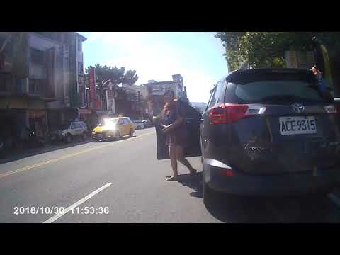 ACE 9315 併排臨時停車+駕駛員已離席