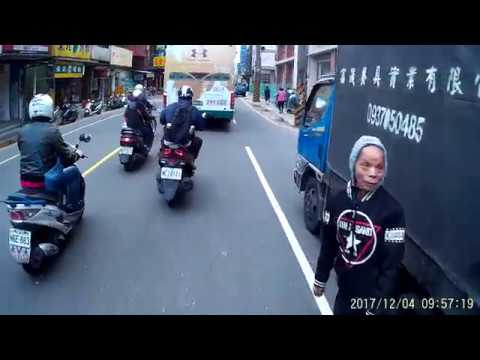 12 04 直擊公車挑掉乘客