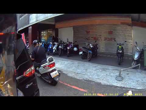 09 26 玩手機+闖紅燈 新北市板橋區下華江橋長江路三段轉文化路二段