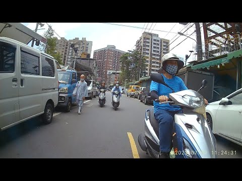 【MTR-3070】變換車道未打方向燈 (已舉發)