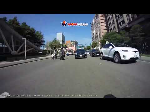 三寶.車禍影片 車禍影片鬼切 新北市三重區重新路五段與光復路一段口