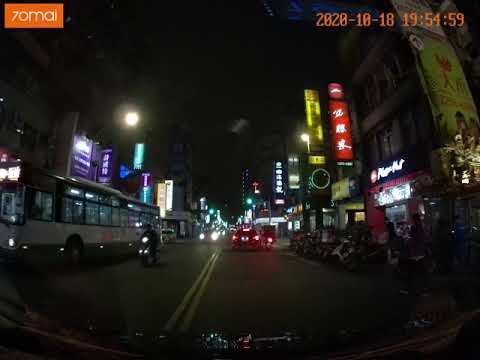 板橋中正路260巷差點車禍，方向燈打了就想轉，三寶，事故，