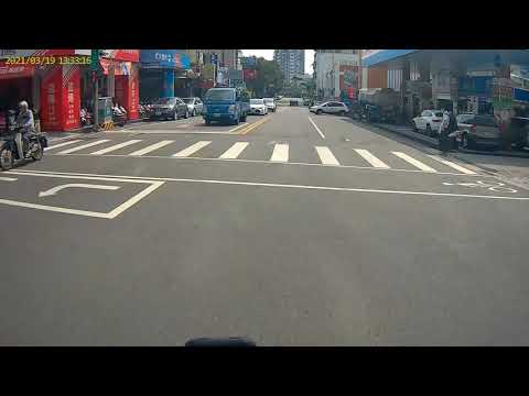 危險駕駛任意駛出路面邊線   未注意幹道來車   caper S3