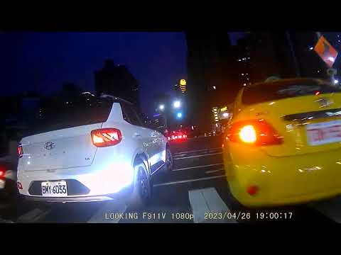 【TDK-9332】高雄市左營區新莊一路148號    計程車司機直接停車路口紅線處  影響用路人