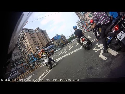 移動神主牌EP56 - 不知道該說你習慣待轉不違規很棒還是...