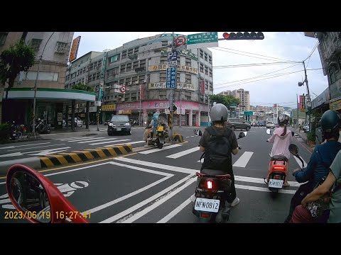 【J8M-825】違規闖紅燈 (已舉發)