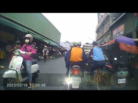 三寶出門了！趕時間嗎？這樣很危險耶！