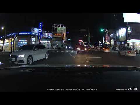 凱燕都喜歡付過路費占用左轉車道? 